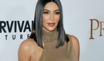 kim cardashian sleek lob hairstyle 1